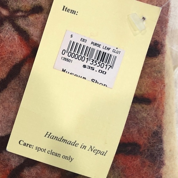 Nwt The Red Sari 2-Piece Felted Wool Zippered Purse Leaf Clutch and Mini Purse - Picture 7 of 10